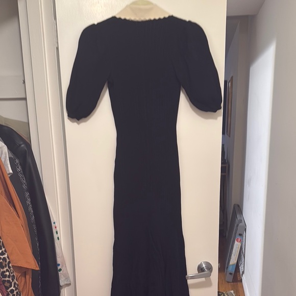 Elegant Sandro Black Dress with White Collar - Picture 3 of 4